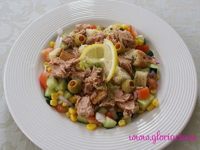 Ensalada de atún y maíz